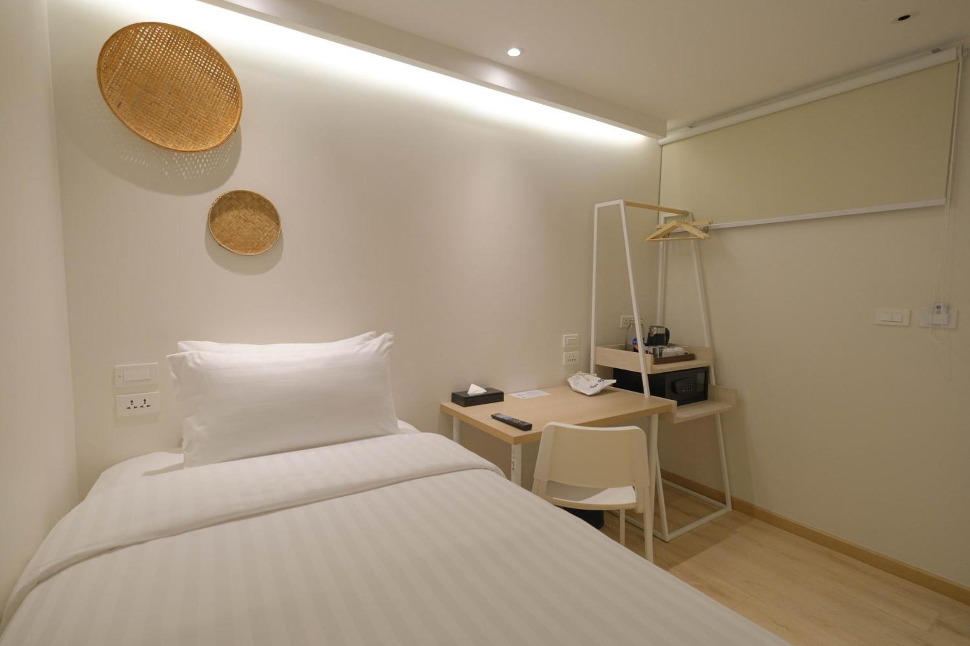 Simplestay Chatuchak, Surestay Collection By Best Western Banguecoque Exterior foto